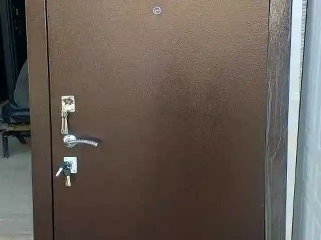 Железная дверь, Душанбе