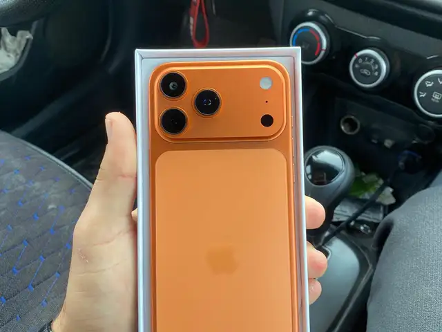 Apple iPhone 17 Pro Max, 1 tb, Cosmic Orange дубликат, Душанбе