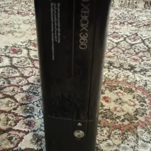 Игровая приставка XBox 360e на 160Gb, Душанбе