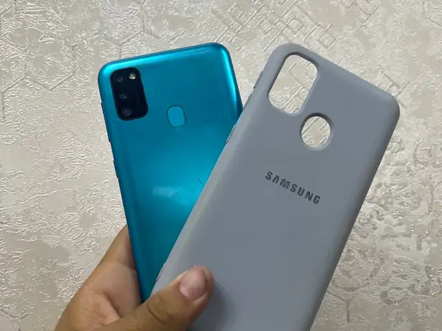 Телефон Samsung, Худжанд