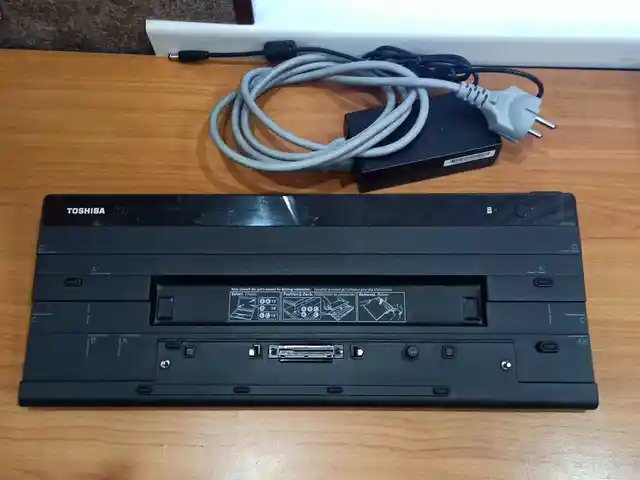 Док-станция для ноутбука Toshiba, Душанбе