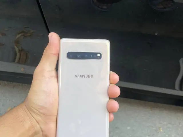 Samsung Galaxy S10+5G, Хуҷанд