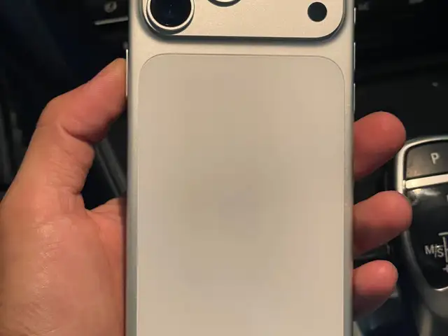 Apple iPhone 17 Pro Max, 512 gb, Silver, Худжанд