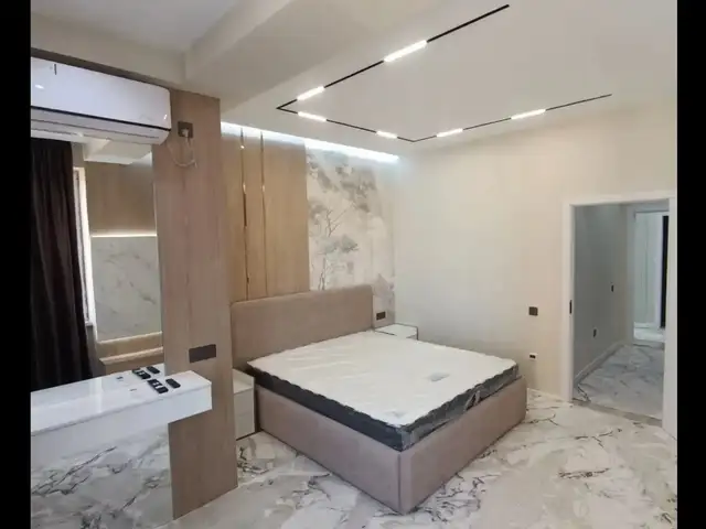 2-комн. квартира, 7 этаж, 75м², универмаг, Худжанд