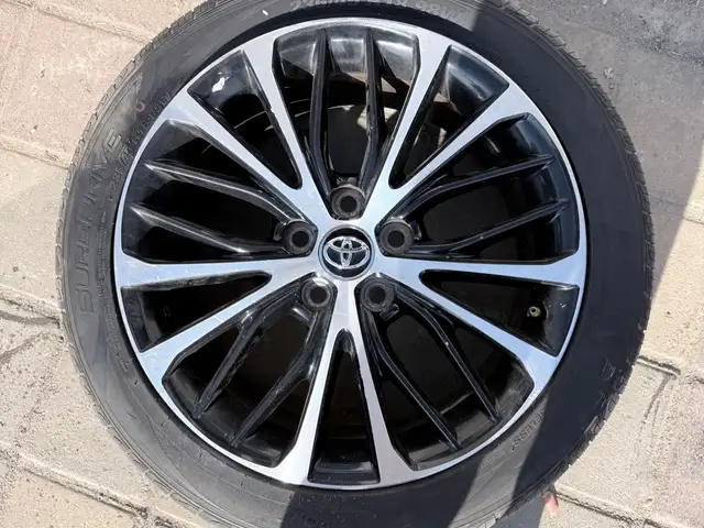 Диски и шины R18 от Toyota Camry, Душанбе