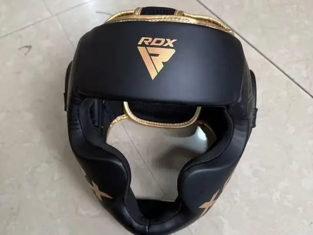 Шлем барои MMA,BOX, Турсунзаде