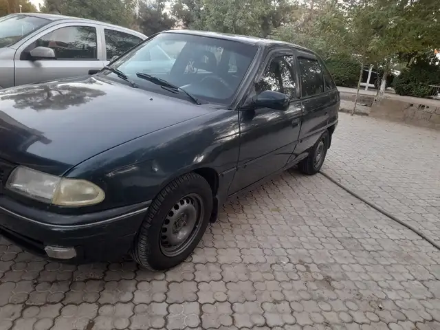 Opel Astra F