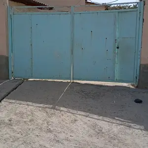 Дарвоза, Душанбе