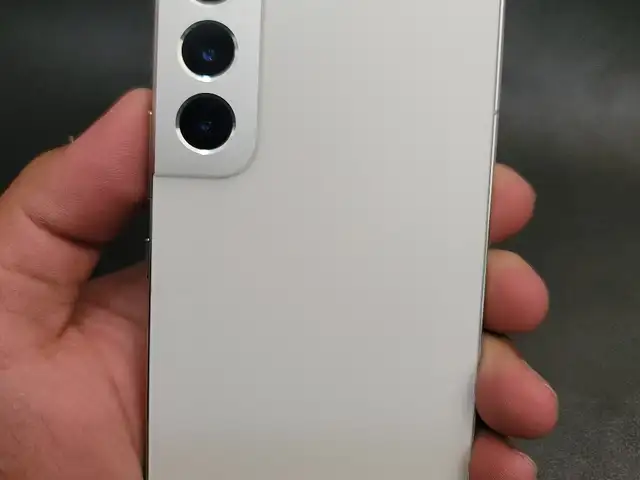 Samsung Galaxy S22 8/256gb, Худжанд