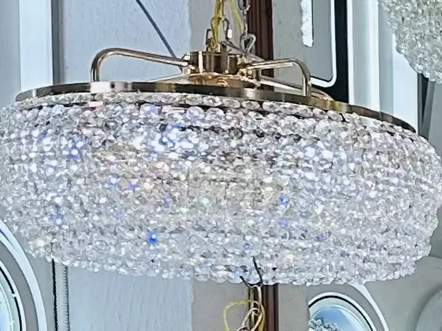 Люстра, Душанбе