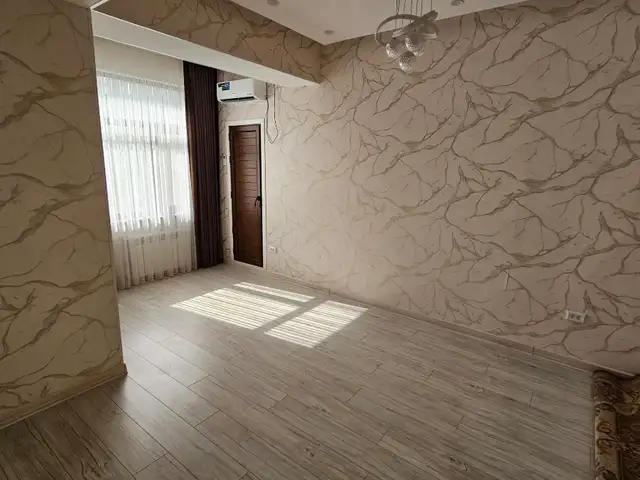 2-комн. квартира, 8 этаж, 60м², Шохмансур, Душанбе