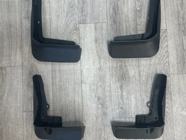 Брызговик BYD E2, Душанбе