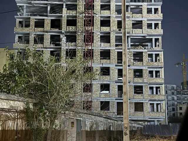2-комн. квартира, Цокольный этаж, 60 м², 18 мкр, Худжанд