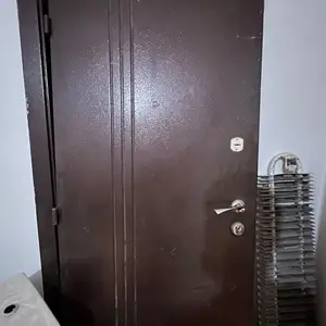 Дверь, Душанбе