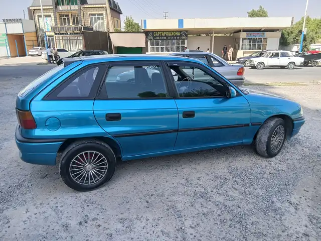 Opel Astra F