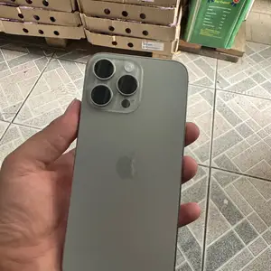Apple iPhone 16 Pro Max, 512 gb, Natural Titanium, Душанбе
