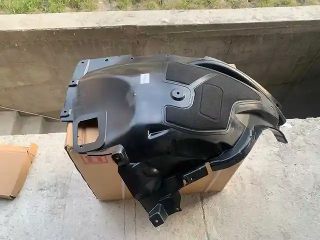 Подкрылки для BMW F15, Худжанд