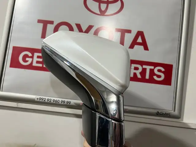 Боковое зеркало на Lexus RX350, Худжанд