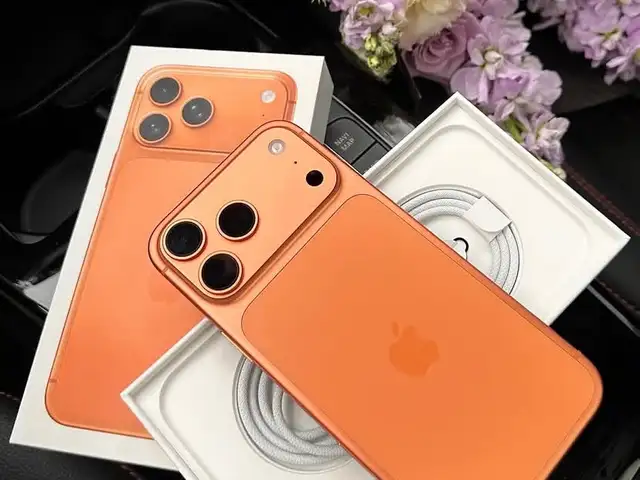 Apple iPhone Xr, 128 gb, Product Red, Хуҷанд