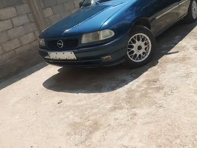 Opel Astra F