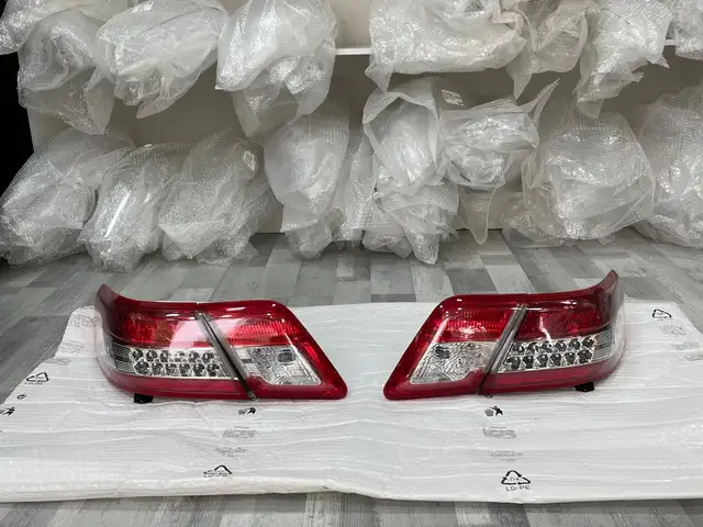 Задние фонари от Toyota Camry 2, Хуҷанд