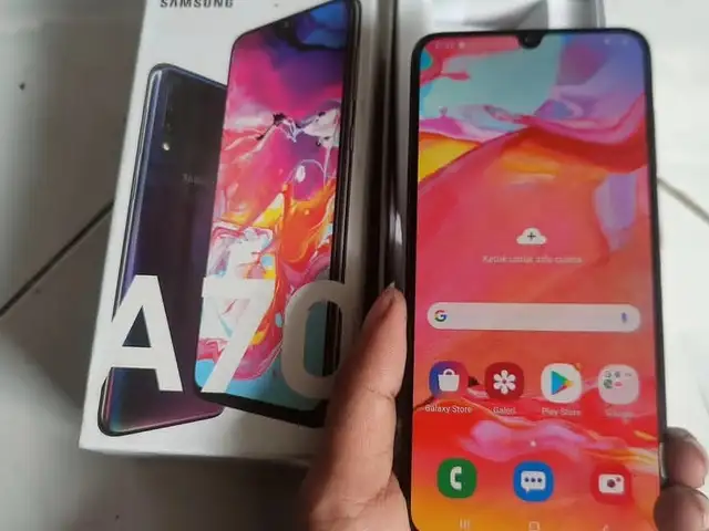 Samsung Galaxy A70 128gb, Худжанд