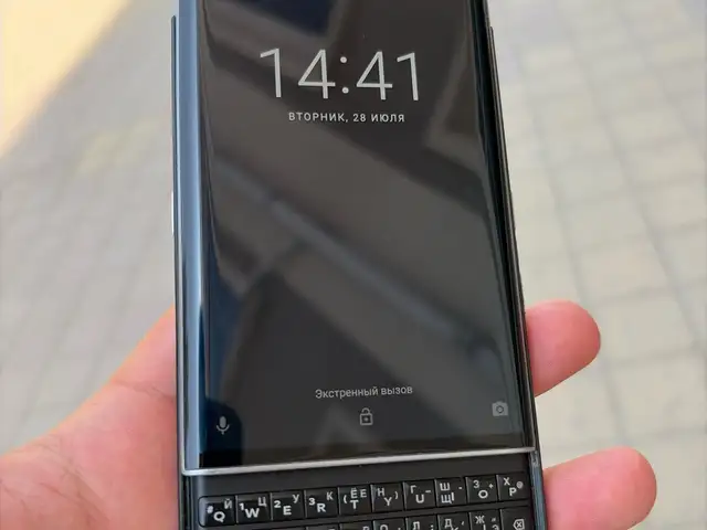 Телефон Black berry, Душанбе