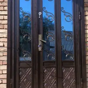 Дверь, Душанбе