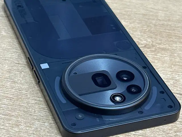 Nothing phone 3А Pro, Худжанд