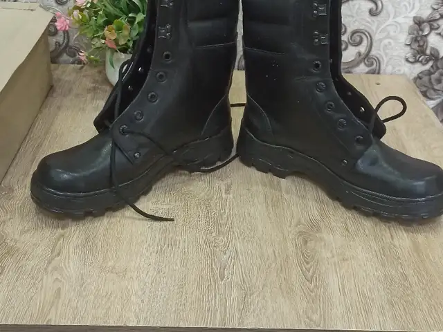 Берцы, Душанбе