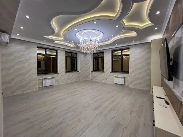 4-комн. квартира, 12 этаж, 136 м², И Сомони, Душанбе
