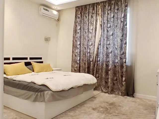 2-комн. квартира, 4 этаж, 68м², 18 мкр, Хуҷанд