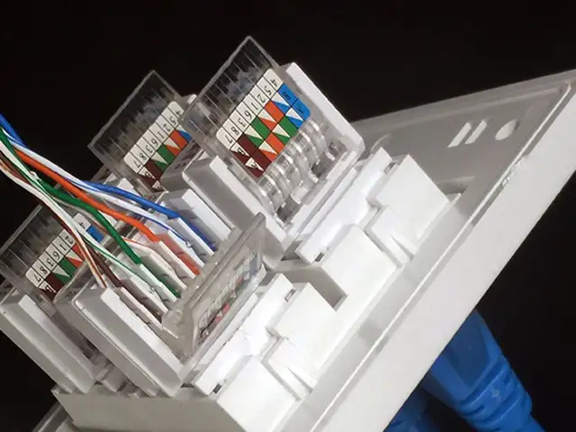 Установка и настройка Wi-Fi роутер Подключаем YouTube к Smart TV, Душанбе - 4