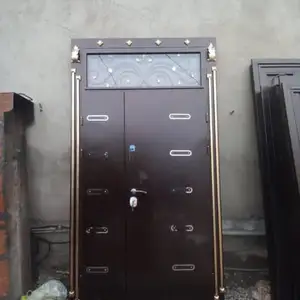 Дверь, Душанбе