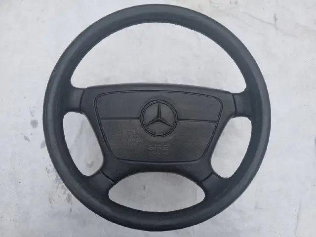 Руль от Mercedes - Benz, Худжанд