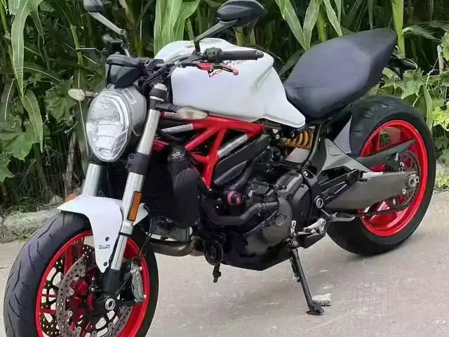 Мотоцикл Ducati 821, Душанбе