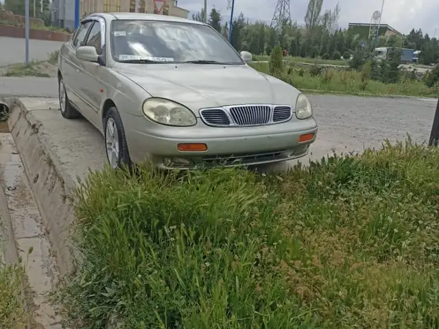 Daewoo Leganza