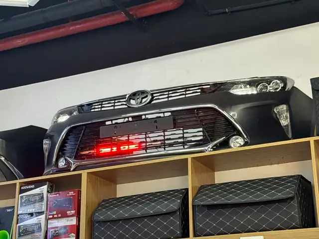 Бампер и фары от Toyota Camry 55, Душанбе