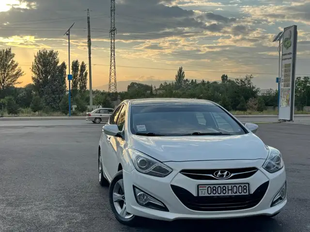 Hyundai i40