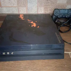 Игровая приставка PS4 pro, Душанбе