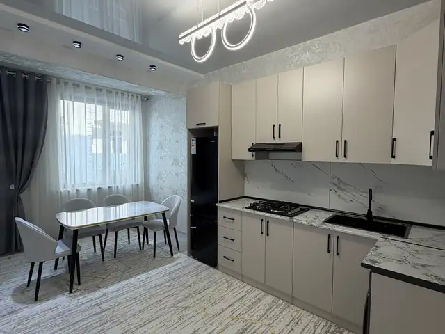 1-комн. квартира, 7 этаж, 46 м², 30 микрорайон, Худжанд