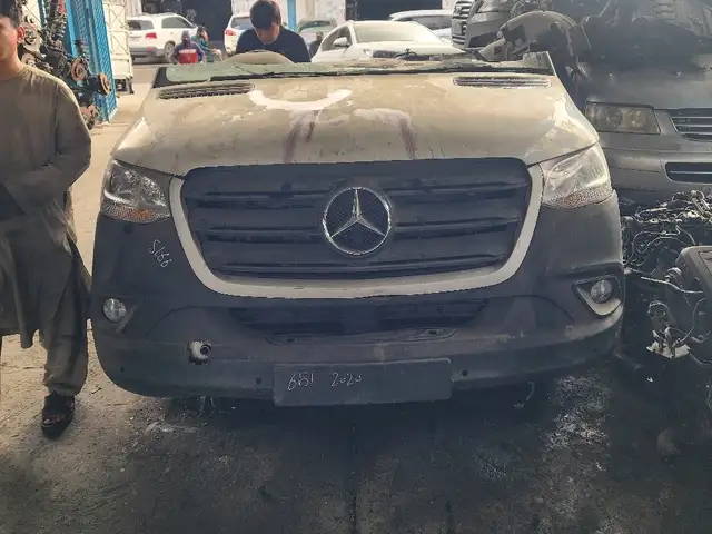 Транспорт на запчасти Mercedes-Benz Sprinter, Худжанд