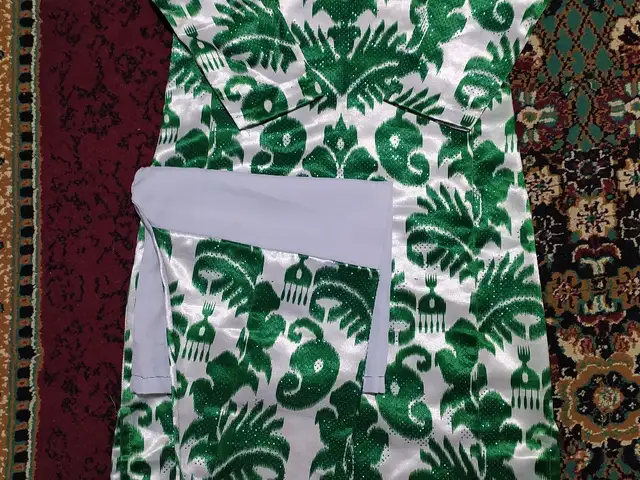 Куртаи атлас, Кӯлоб
