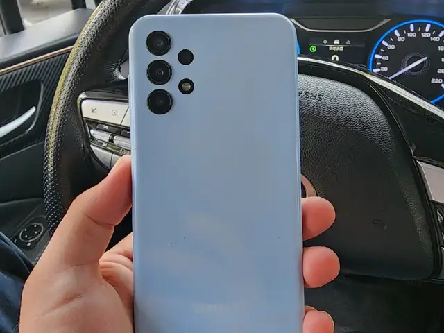 Samsung galaxy A13 64gb 2sim, Душанбе