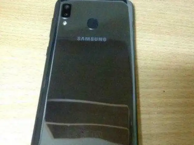 Samsung Galaxy A20, 32gb, Душанбе