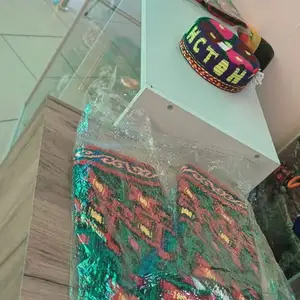 Шкаф со стеклами, Душанбе