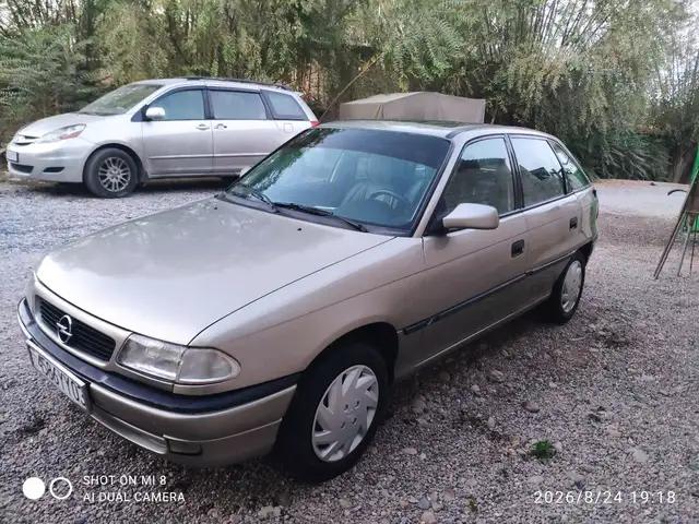 Opel Astra F
