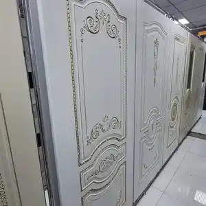 Дверь, Душанбе