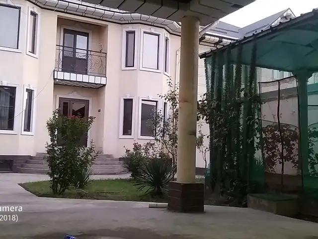 2-этажный, 10 комнатный дом, 9-мкр назди караболо РЕГАР, Турсунзода