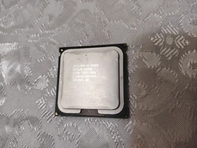 Процессор intel Xeon E5420, Худжанд
